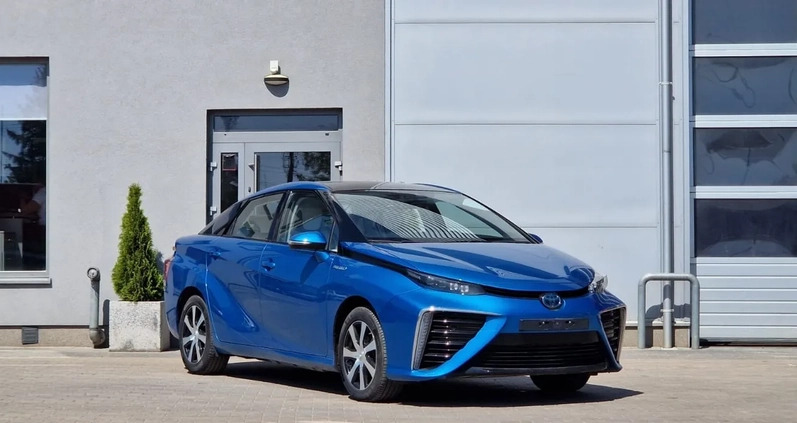 Toyota Mirai cena 120000 przebieg: 23, rok produkcji 2017 z Kobyłka małe 121